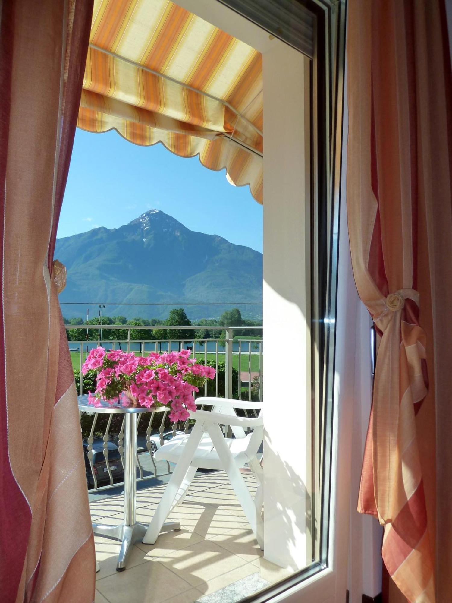 Hotel Europa - Sorico Luaran gambar